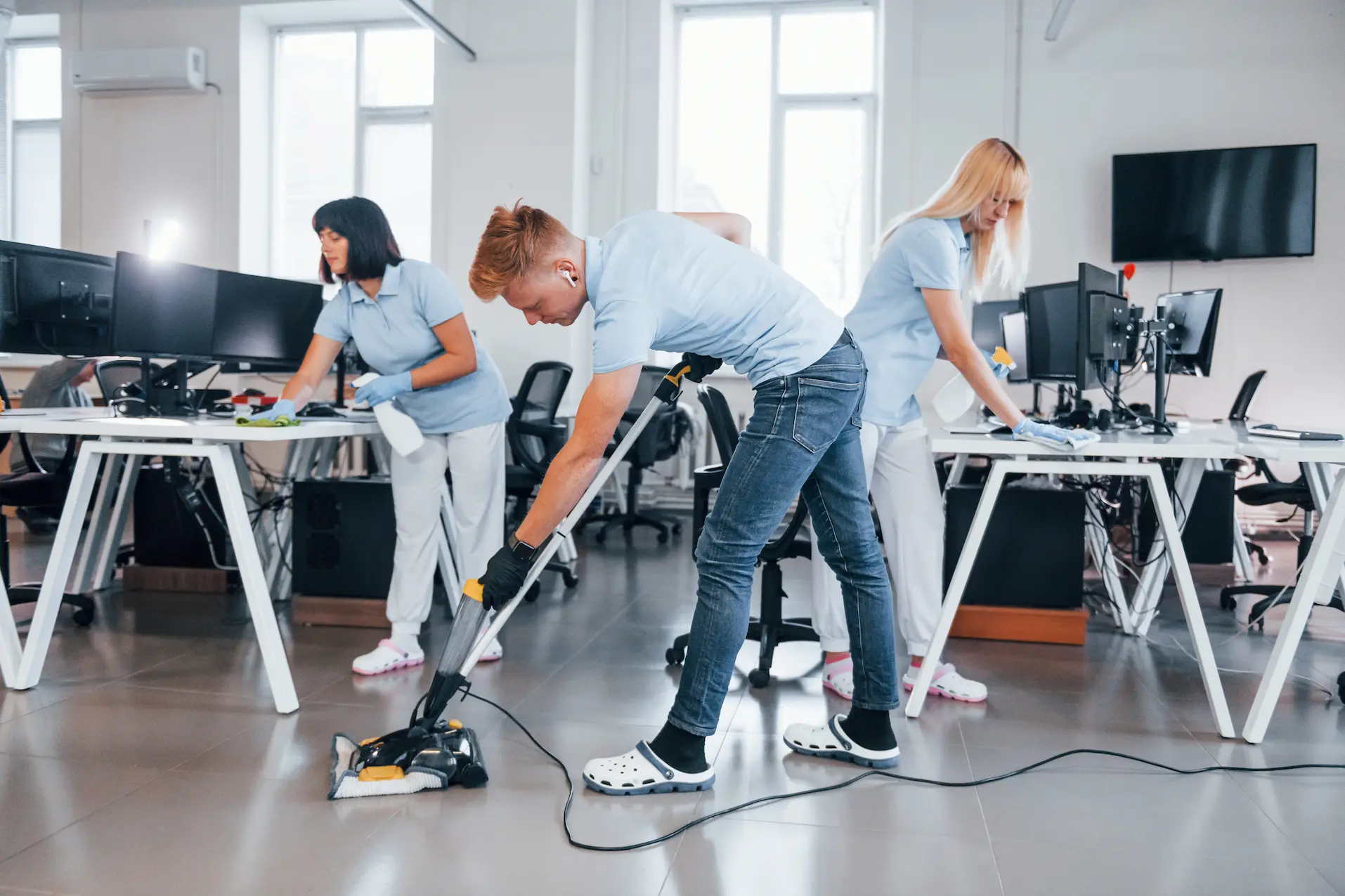 Commercial Office Cleaning in Chicago - Chicagoland Cleaning Co.